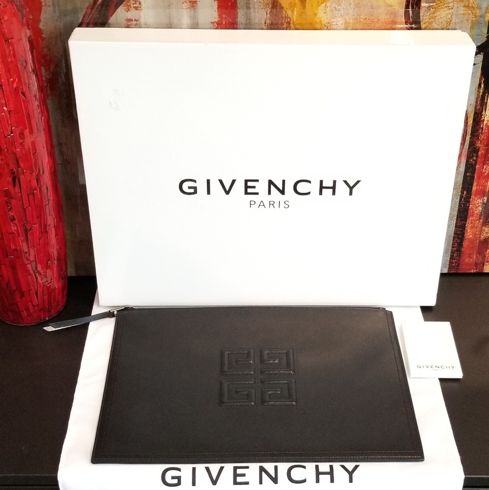 GENUINE GIVENCHY LARGE FLAT CLUTCH/ POUCH - Picture 5 of 8
